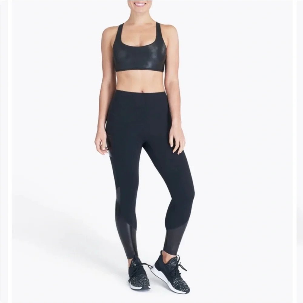 *NWT* Spanx Gloss Panel Legging - Picture 2 of 3